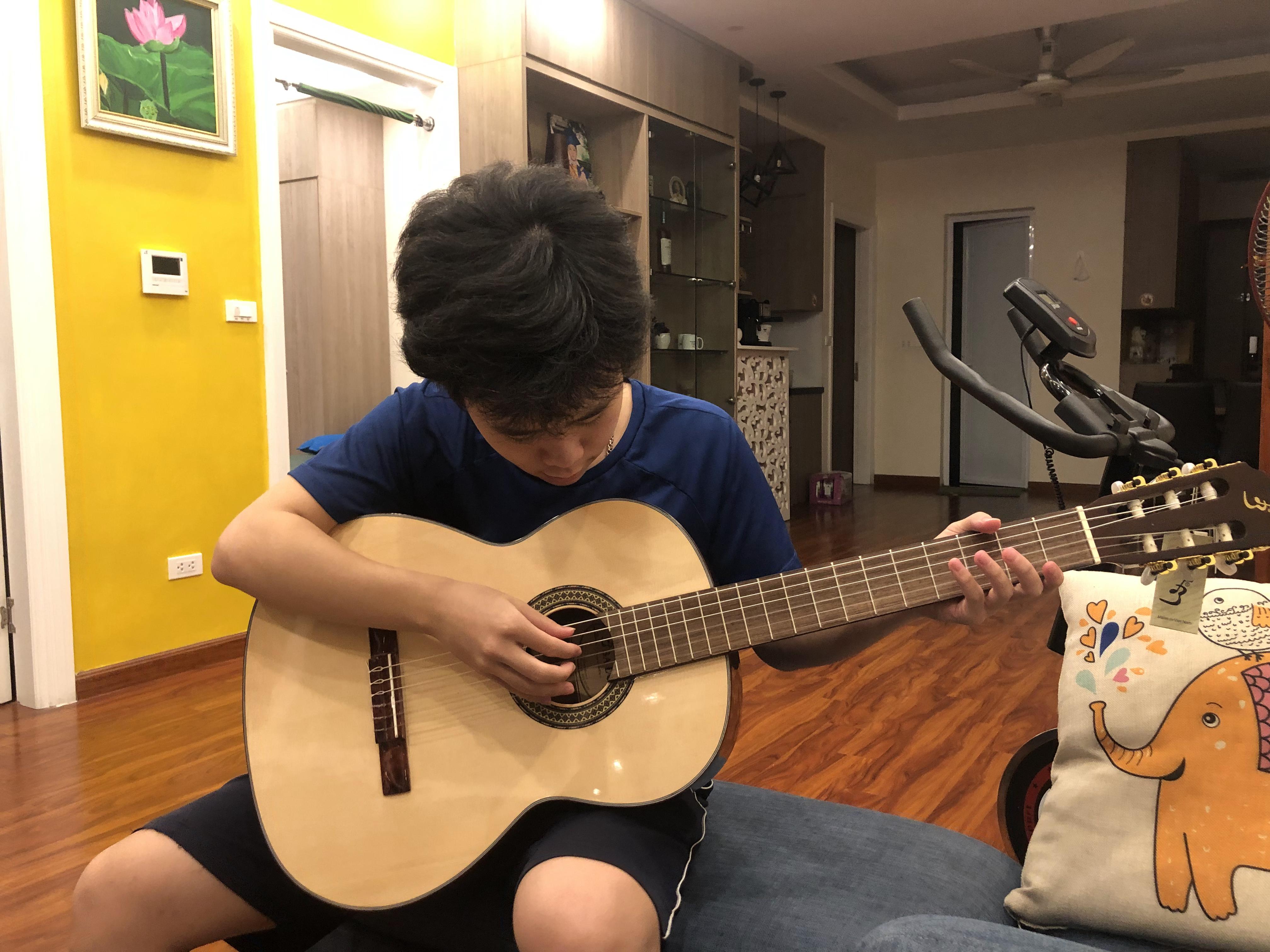 Duykhanh story, guitar