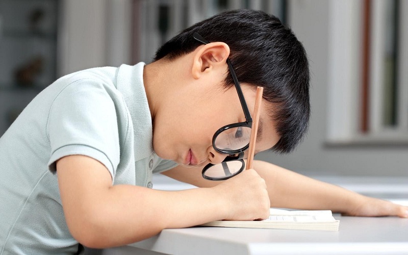 Phát âm lệch chuẩn phụ âm đầu. (Ảnh: Sưu tầm Internet)