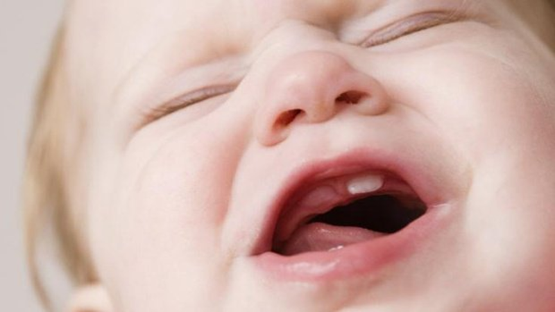 sleep-of-6-month-old-babies-5-reasons-why-babies-often-startle-sleep