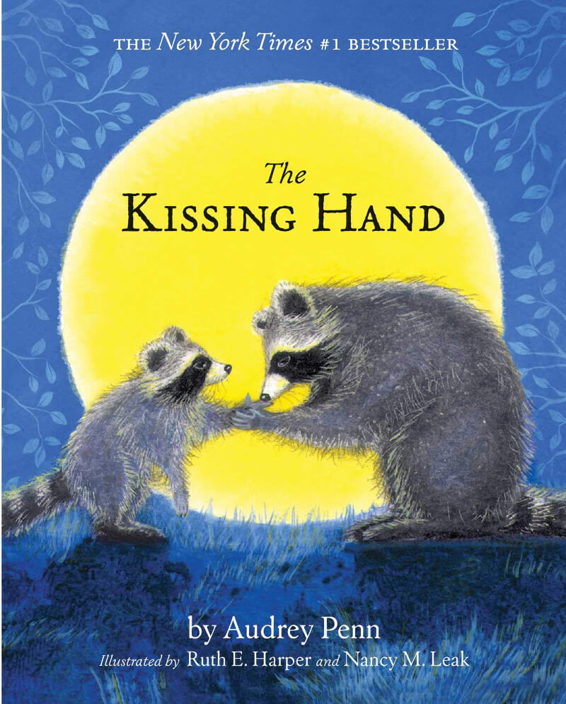 The Kissing Hand dạy bé cách yêu thương mọi người. (Ảnh: Amazon.com)