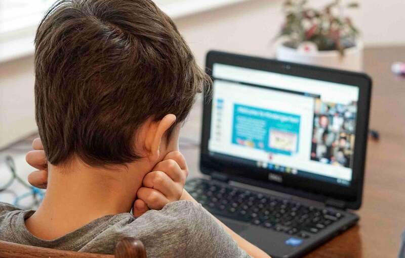 Rèn cho bé kỹ năng sử dụng máy tính để thi Violympic hiệu quả (Nguồn ảnh: Sưu tầm internet)