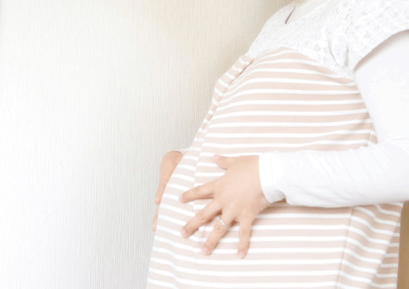 Thực hành thai giáo mang lại rất nhiều lợi ích cho mẹ và bé từ thể chất đến tinh thần.  (Ảnh: Sưu tầm Internet)