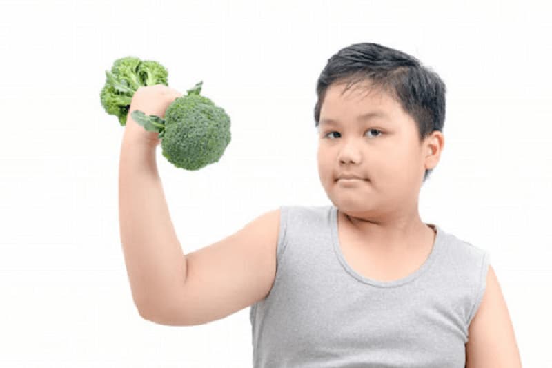 Chế độ ăn cho trẻ 10 tuổi béo phì.  (Ảnh: sưu tầm internet)