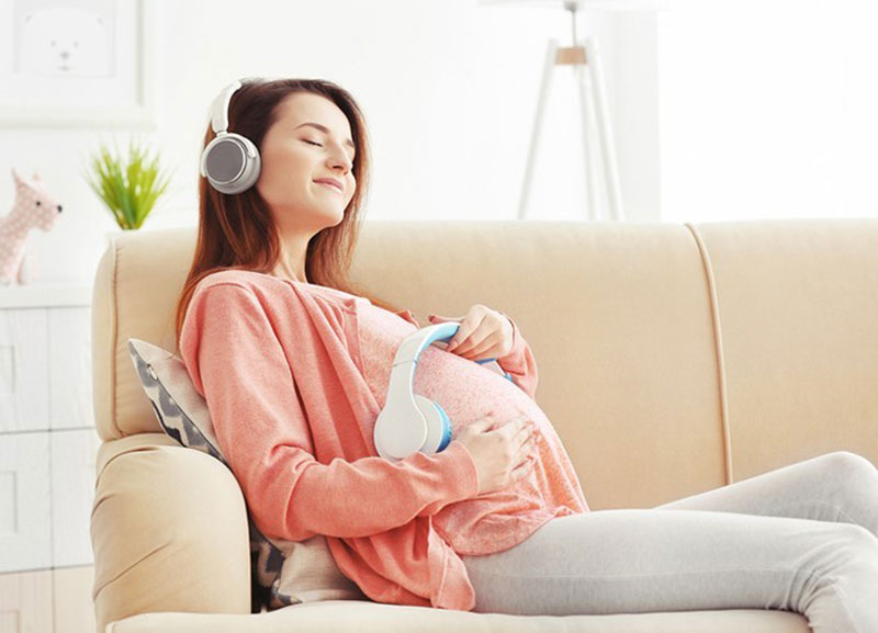 10+ Nhạc thai giáo buổi sáng giúp mẹ bầu và bé yêu thư giãn