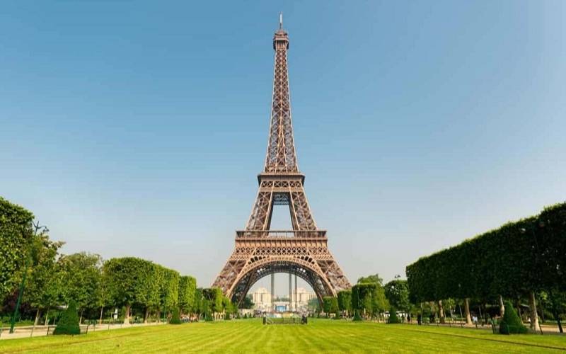 Tháp Ép-phen (Eiffel). (Ảnh: Sưu tầm Internet) 