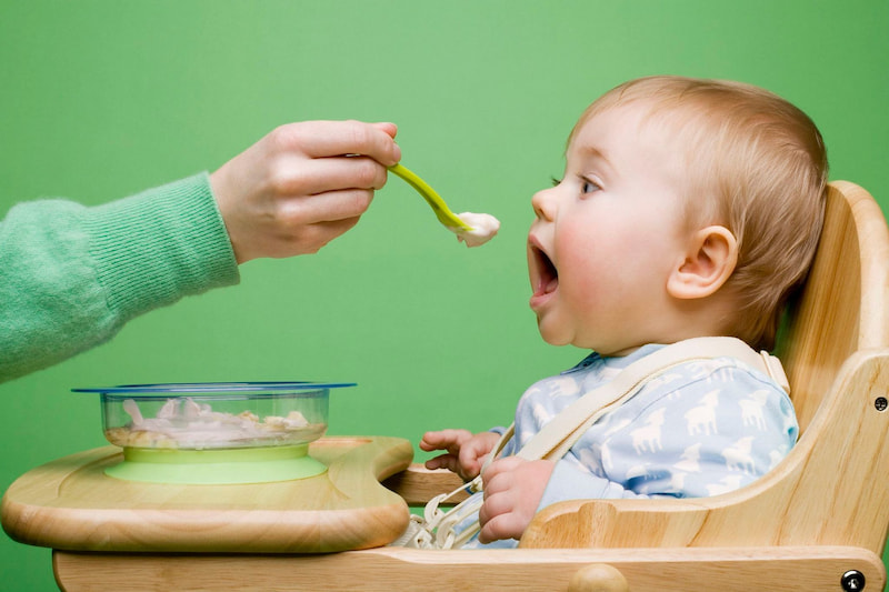 Những chú ý trong việc phòng ngừa suy dinh dưỡng ở trẻ em. (Ảnh: Sưu tầm Internet)