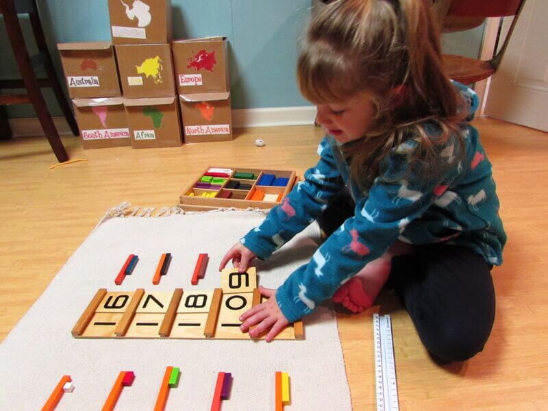 Dạy bé học toán khi lên 4 tuổi cực kỳ cần thiết, (Ảnh: Chilux)