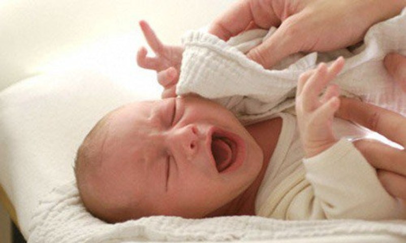 Những biểu hiện mà trẻ sơ sinh 2 tháng tuổi bị cảm cúm thường xuất hiện (Nguồn: Sưu tầm internet)