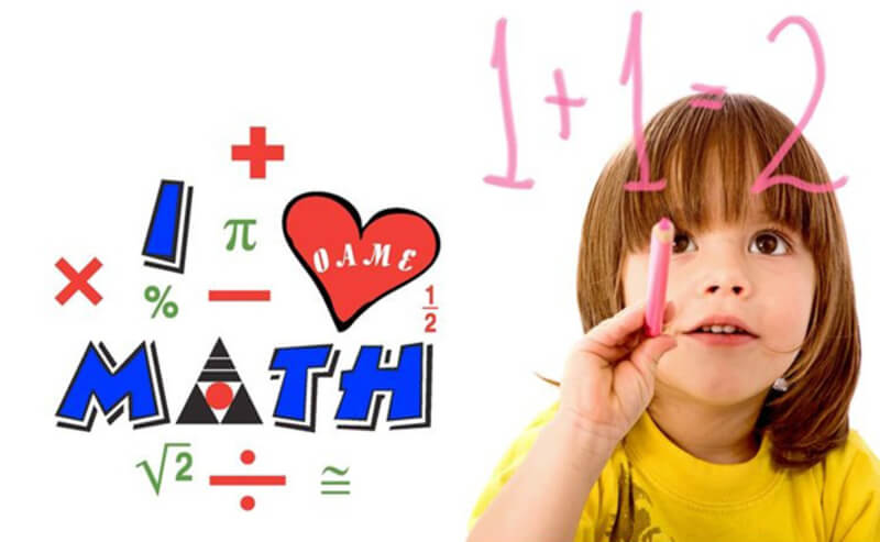 Kích thích tư duy sáng tạo cho bé khi học toán qua trò chơi. (Ảnh: Shop Trẻ Thơ)