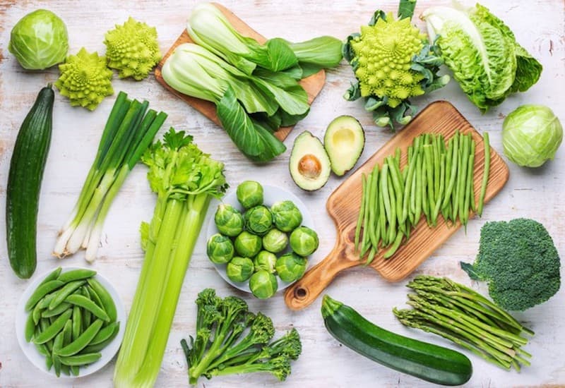 Rau xanh cũng chứa hàm lượng vitamin E nhất định. (Ảnh: Sưu tầm Internet)