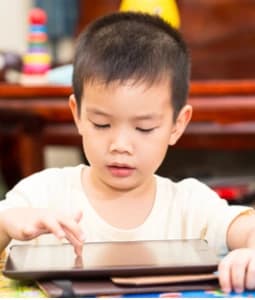 Tư duy ngôn ngữ