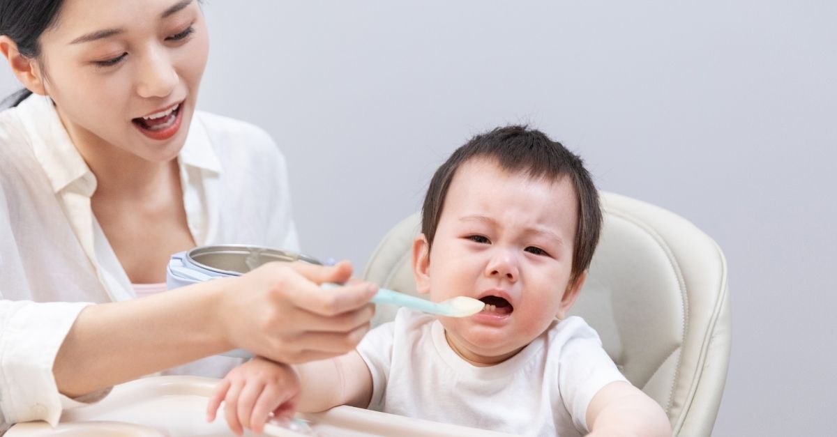 Cần làm gì khi trẻ bị bỏng lưỡi? Cách chăm sóc giúp trẻ nhanh lành