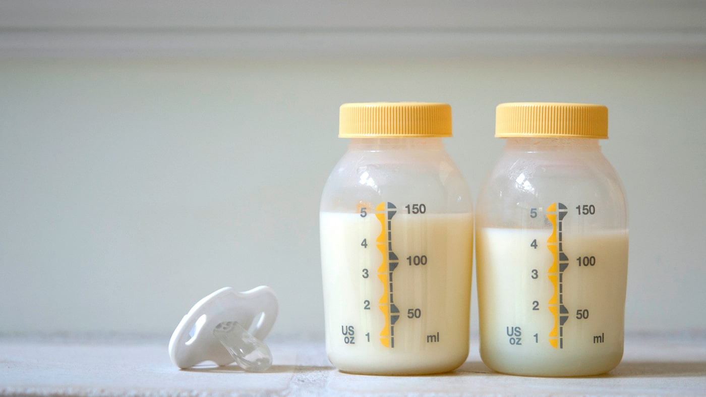Sữa mẹ để ngăn mát được bao lâu? Hướng dẫn bảo quản đúng cách