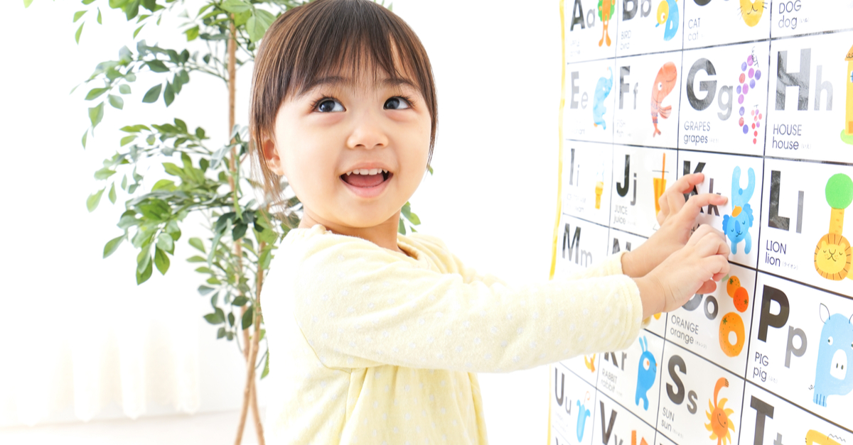 \displaystyle
