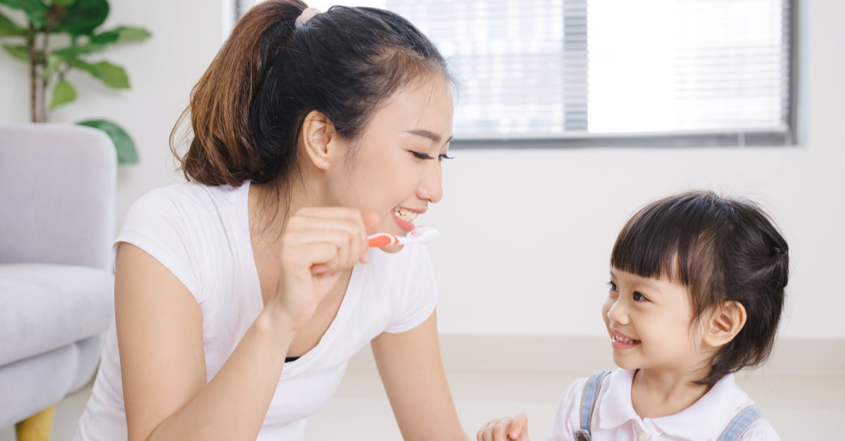 5 bước dạy bé 2 tuổi đánh răng siêu đơn giản
