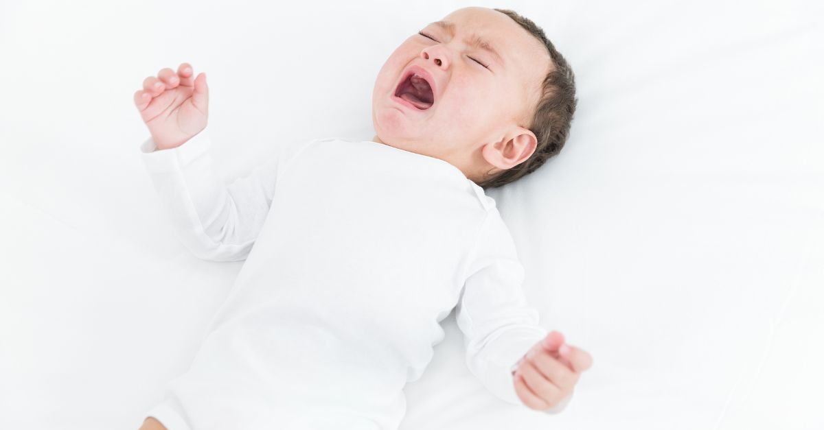 Trẻ dưới 6 tháng tuổi bị cảm cúm phải làm sao?