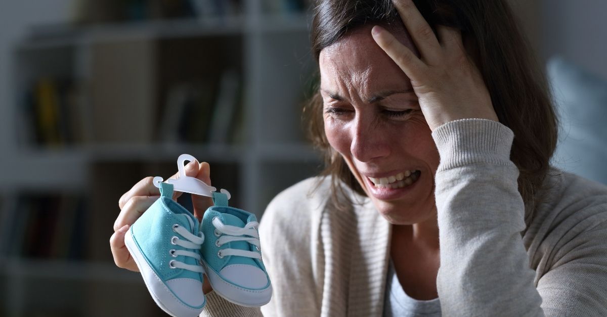 Mẹ bị sảy thai có ảnh hưởng đến sinh sản không? Nguyên nhân và cách phòng tránh