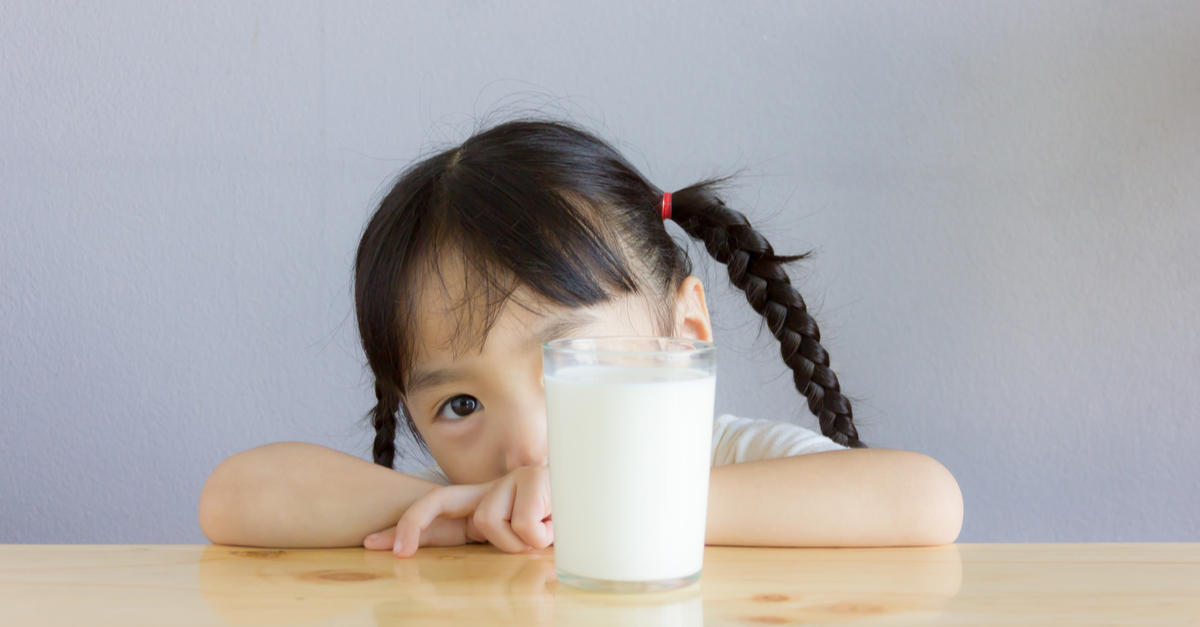 Sự phát triển của bé gái 7 tuổi như thế nào?