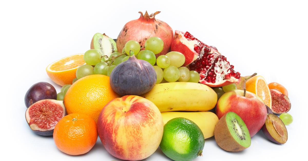 Trái cây nào không nên ăn nhiều khi đang trong giai đoạn cho con bú?