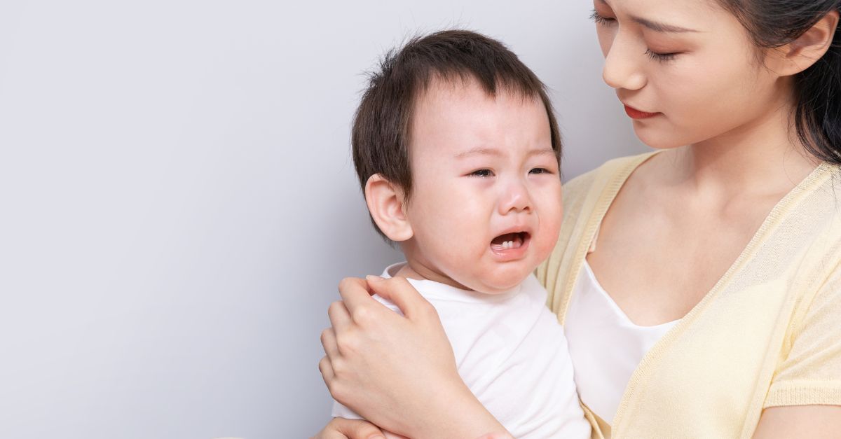 Trẻ 8 tháng tuổi bị cảm cúm phải làm sao?