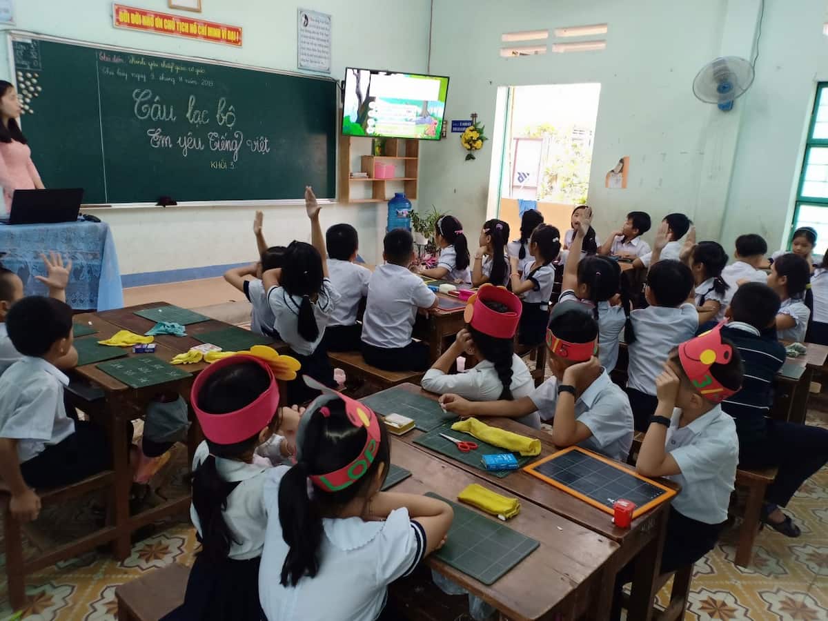 Câu lạc bộ tiếng Việt tiểu học giúp bé nâng cao khả năng học tập tốt, kết nối và giao tiếp giỏi