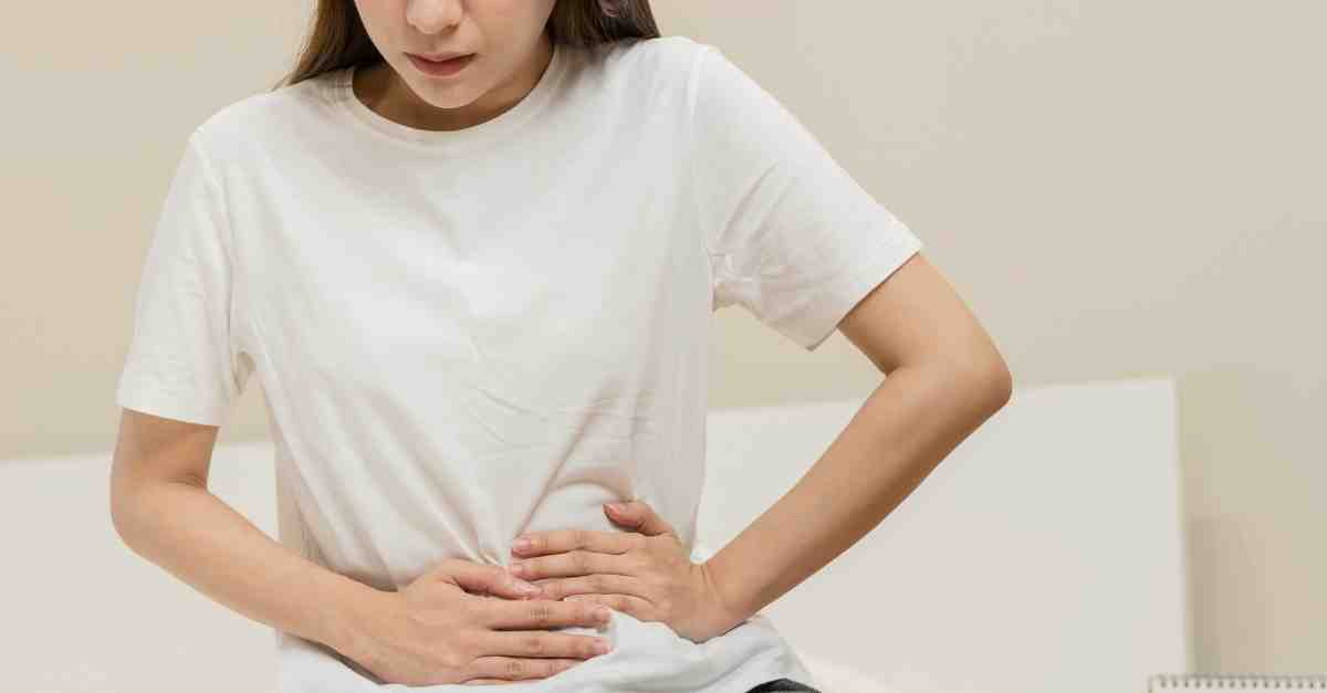 Dấu hiệu mang thai có đau bụng không? Khi nào cần đi khám?