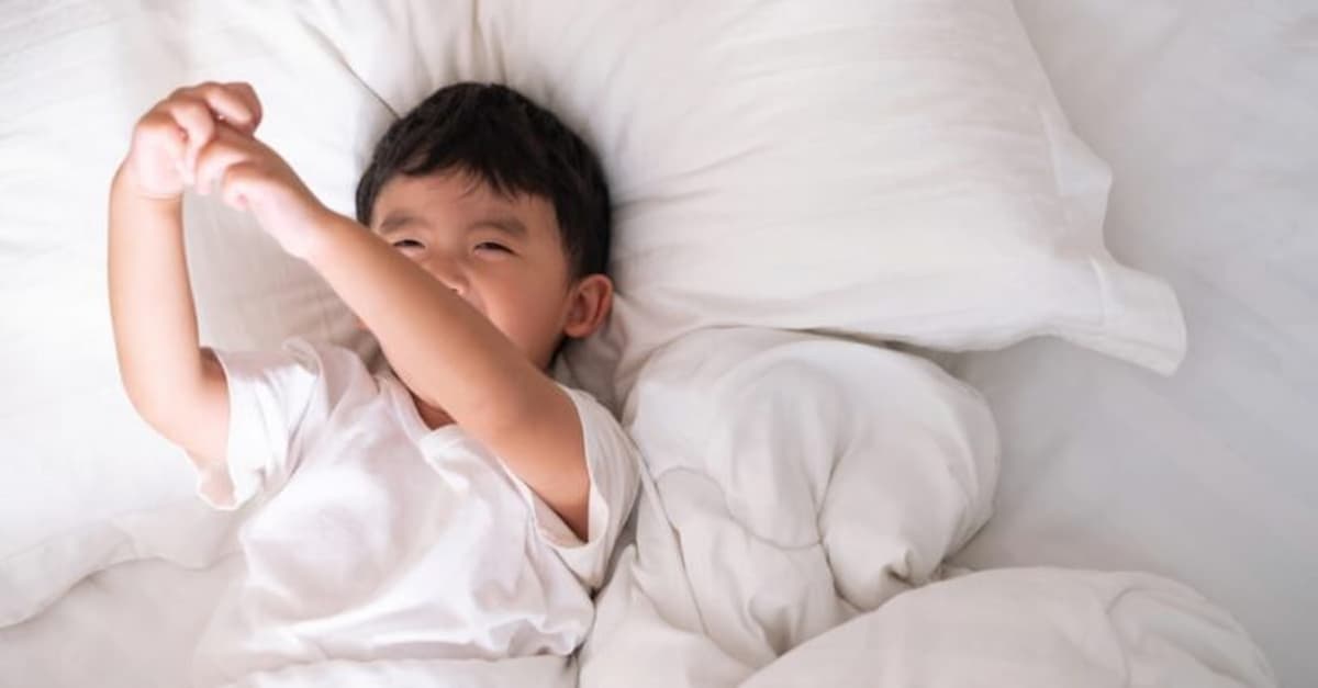 Trẻ 3 tuổi ít ngủ ba mẹ phải làm sao?