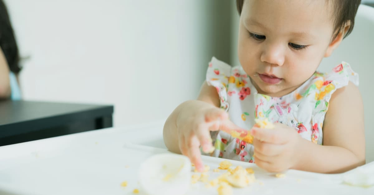 Mách mẹ top 5 bột ăn dặm yến mạch sữa cho bé tốt nhất năm 2023