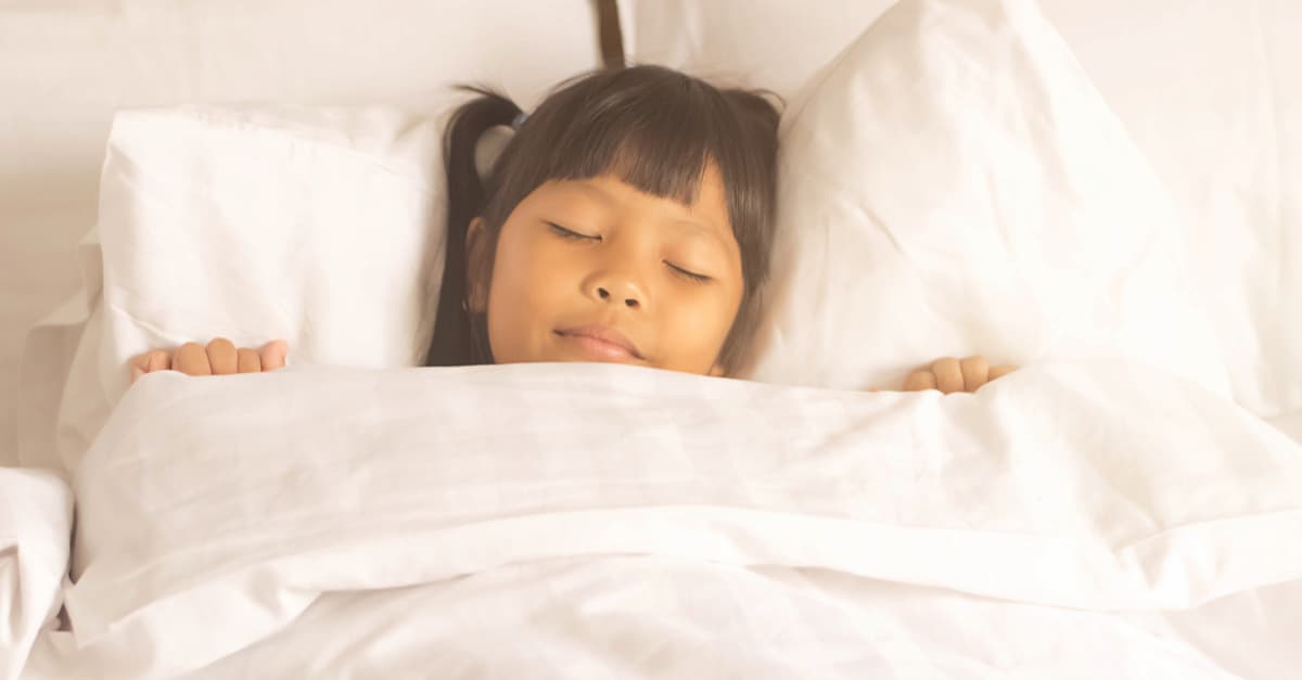 Trẻ 4 tuổi ngủ hay giật mình: Nguyên nhân và giải pháp