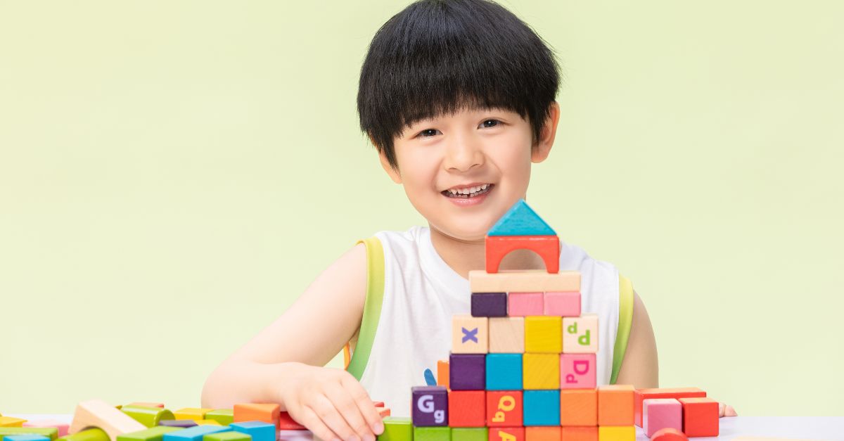 Top 5 đồ chơi kỹ năng sống cho trẻ mầm non an toàn, phù hợp cho bé